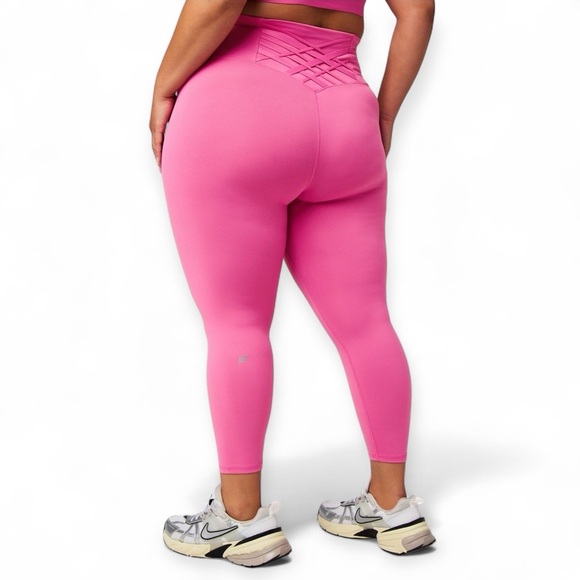 NWT Fabletics Boost PowerHold High-Waisted 7/8 Legging Sz XXL/1X Workout Pants - Picture 1 of 12